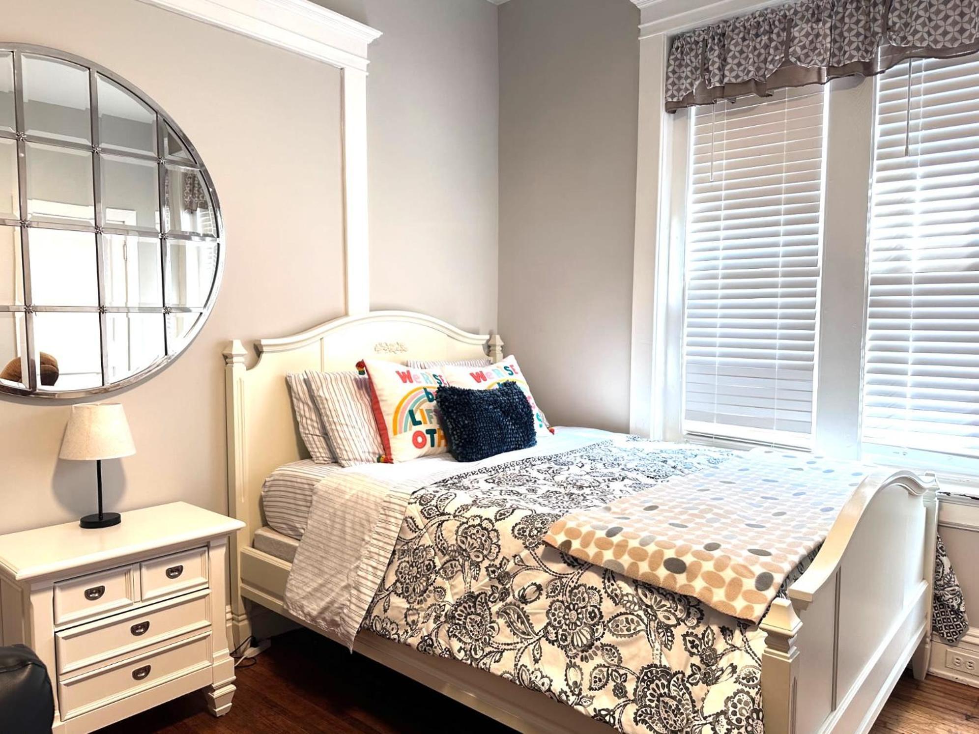 E1 Centrally Located In Carytown Fully Fenced 리치먼드 외부 사진