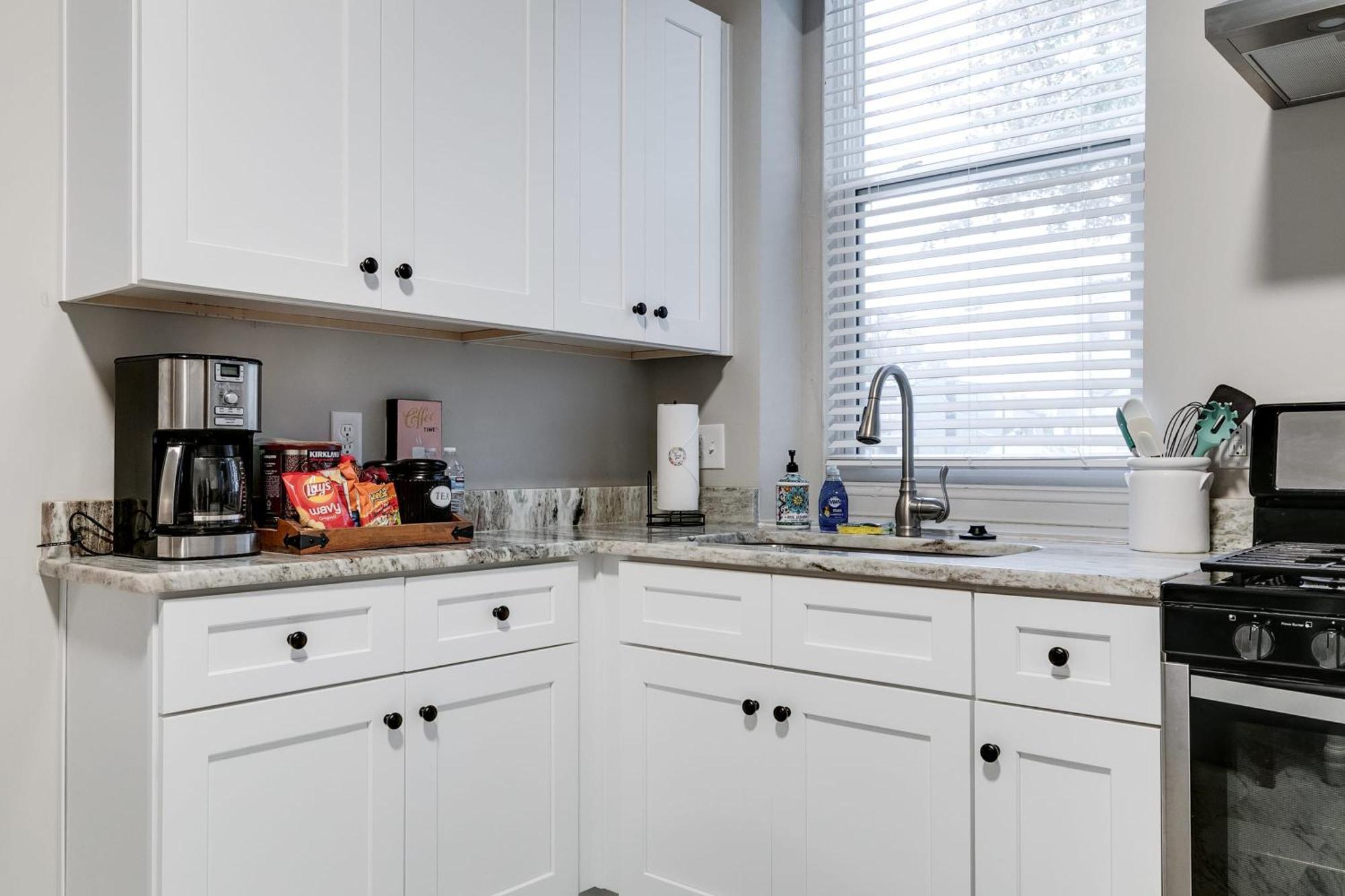 E1 Centrally Located In Carytown Fully Fenced 리치먼드 외부 사진