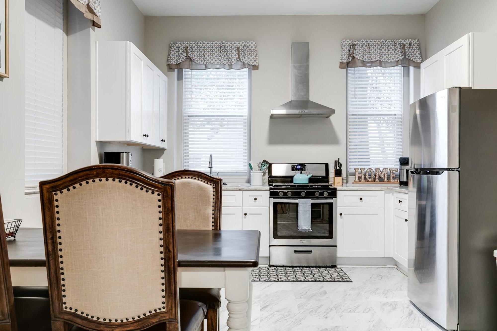 E1 Centrally Located In Carytown Fully Fenced 리치먼드 외부 사진