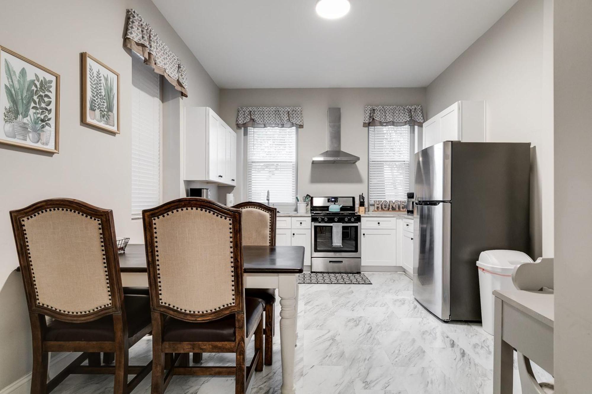 E1 Centrally Located In Carytown Fully Fenced 리치먼드 외부 사진
